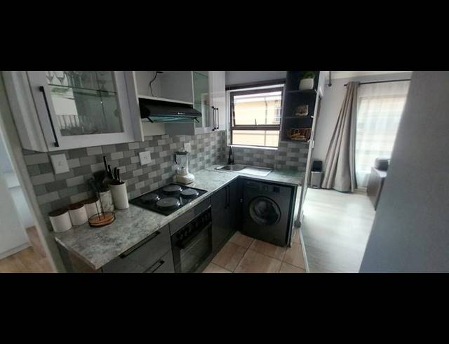 3 BEDROOM HOUSE FOR SALE IN KENSINGTON